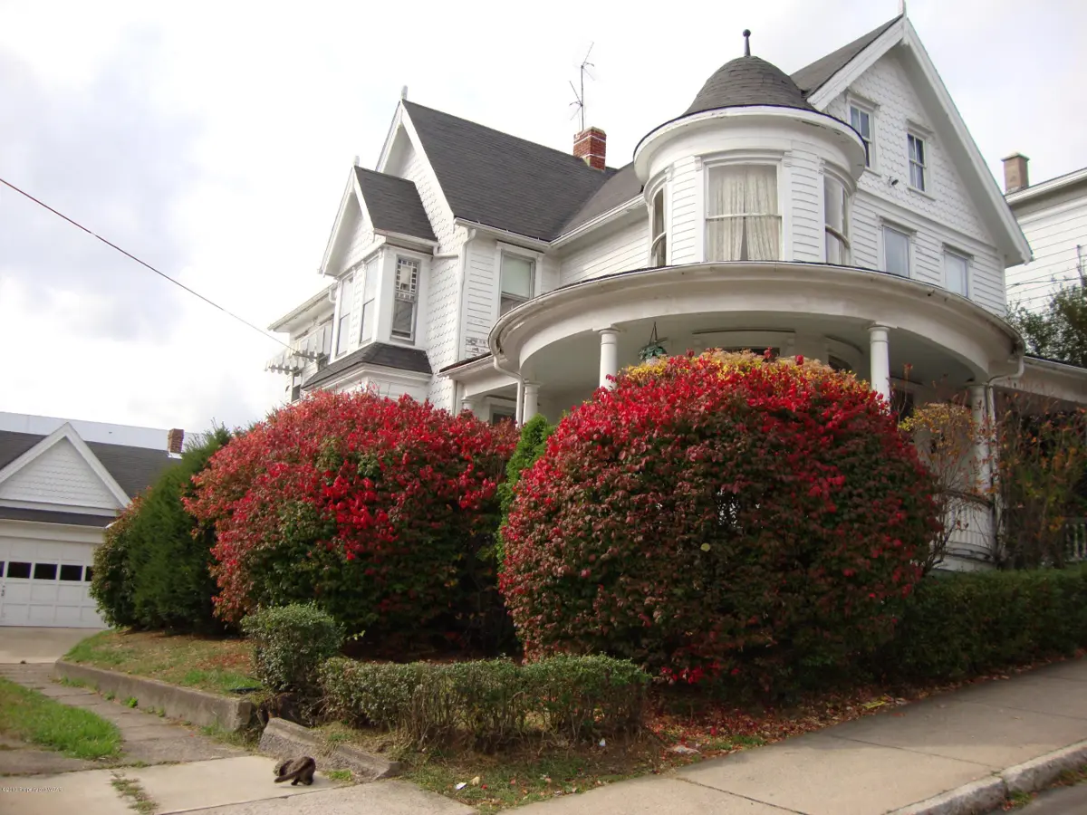 145 Gaylord Avenue, Plymouth in Plymouth