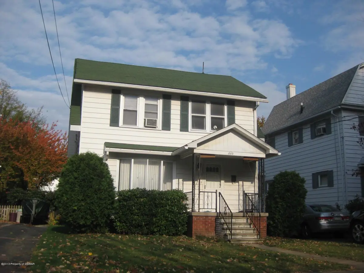 660 WARREN Avenue, Kingston in Kingston
