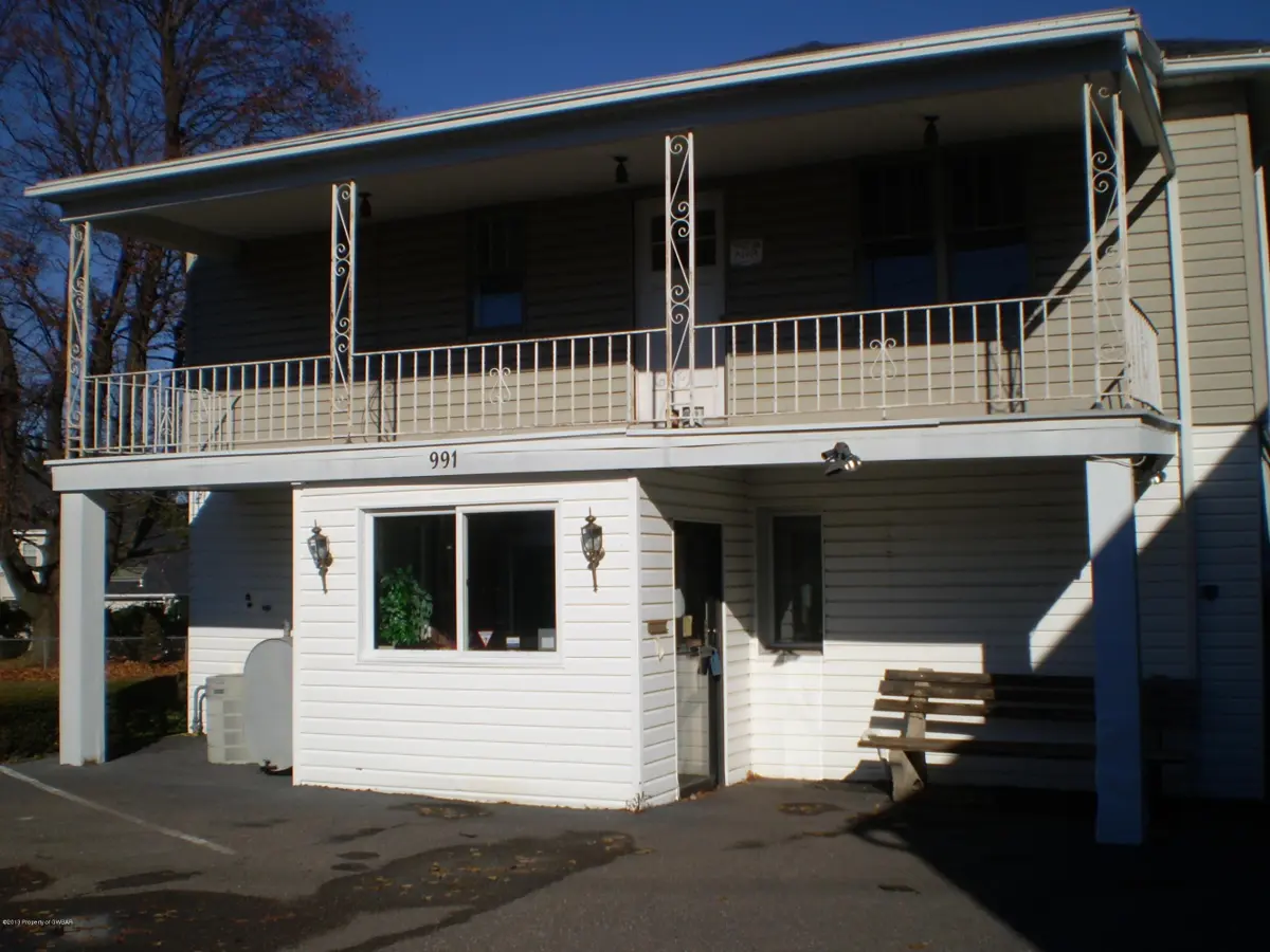 991 E CHESTNUT Street, Hazleton in Hazleton