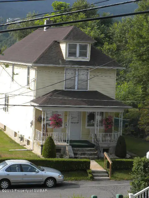 210 Harrison Street, Hanover Township in Hanover Township