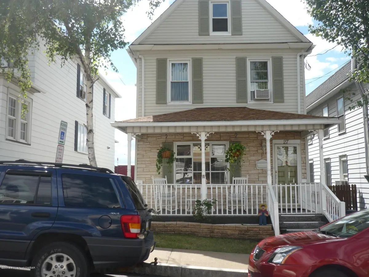 27 Thompson Street, Wilkes-Barre in Wilkes-Barre