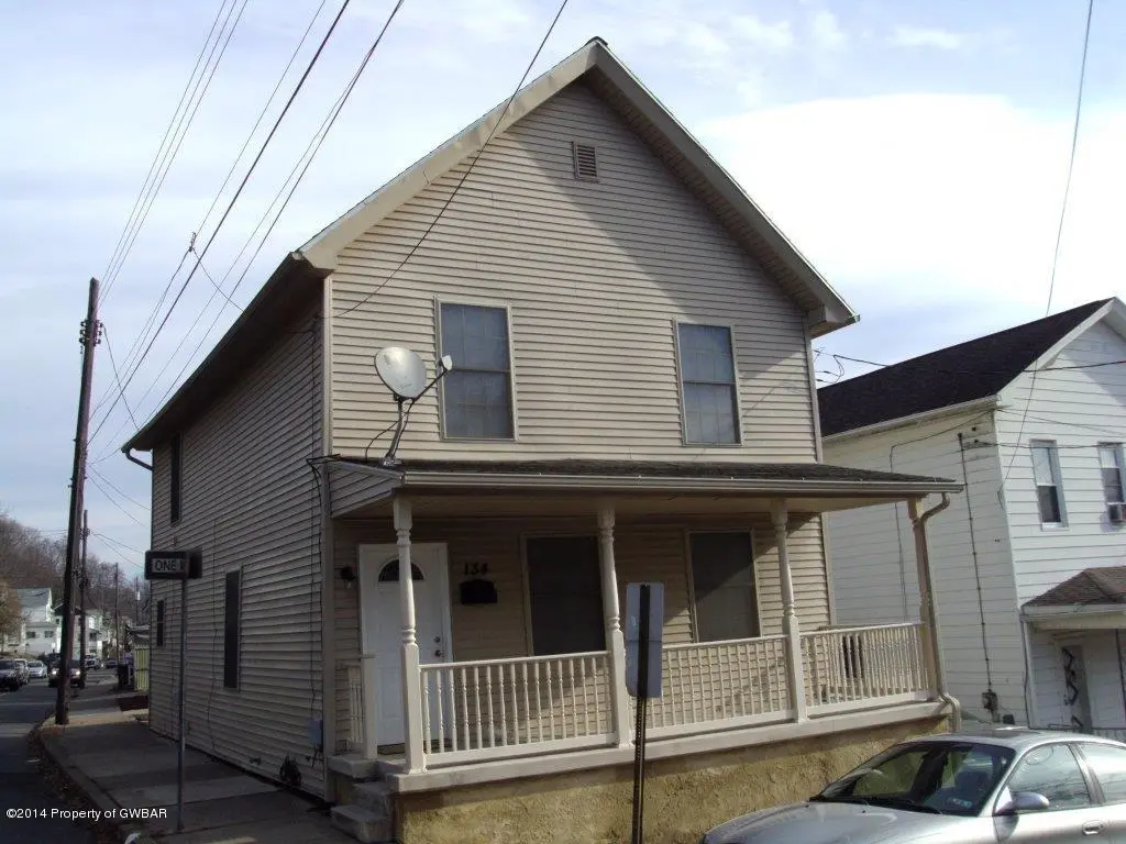 134 CENTER Avenue, Plymouth in Plymouth