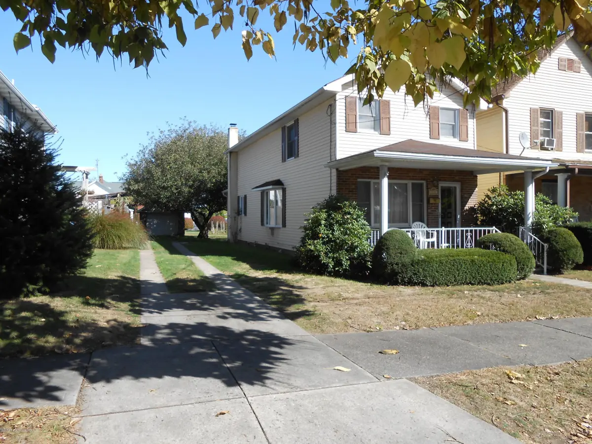 722 MONTGOMERY Avenue, West Pittston in West Pittston
