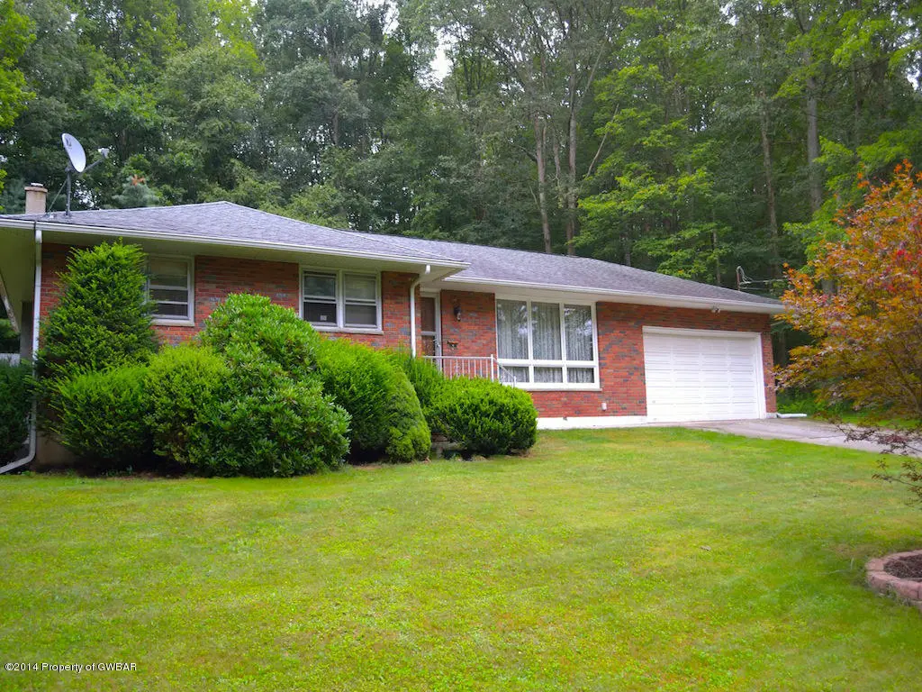 41 Oak Drive, Mountain Top in Mountain Top