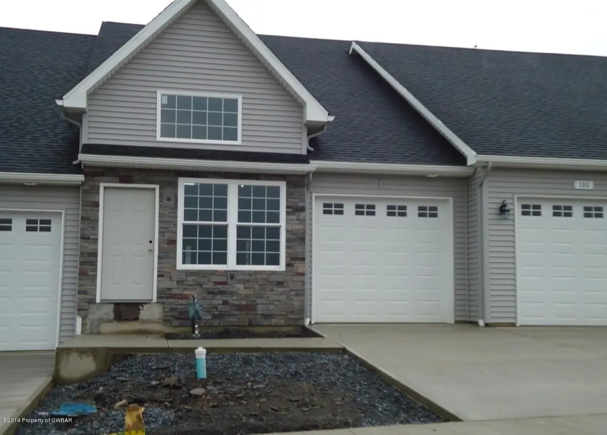 102 Grandview Drive, Pittston in Pittston