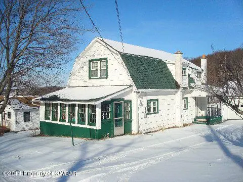 3 Shales Lane, Trucksville in Trucksville