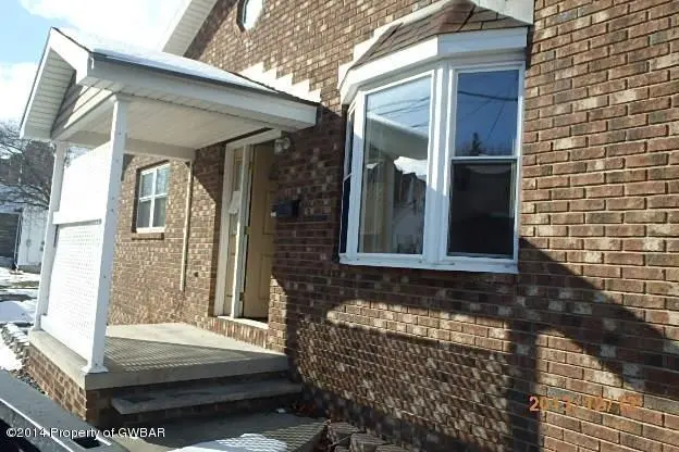 1415 Main Street, Moosic in Moosic