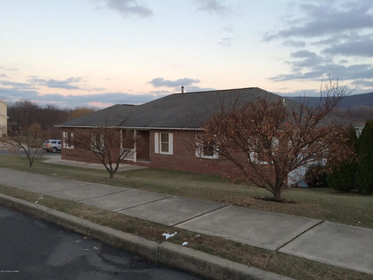 197 Constitution Ave, Hanover Township in Hanover Township