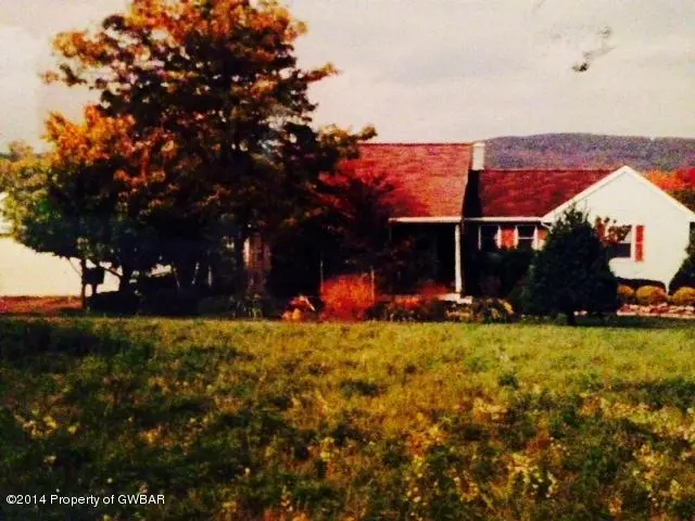 42 ACKERMAN Lane, Sugarloaf in Sugarloaf