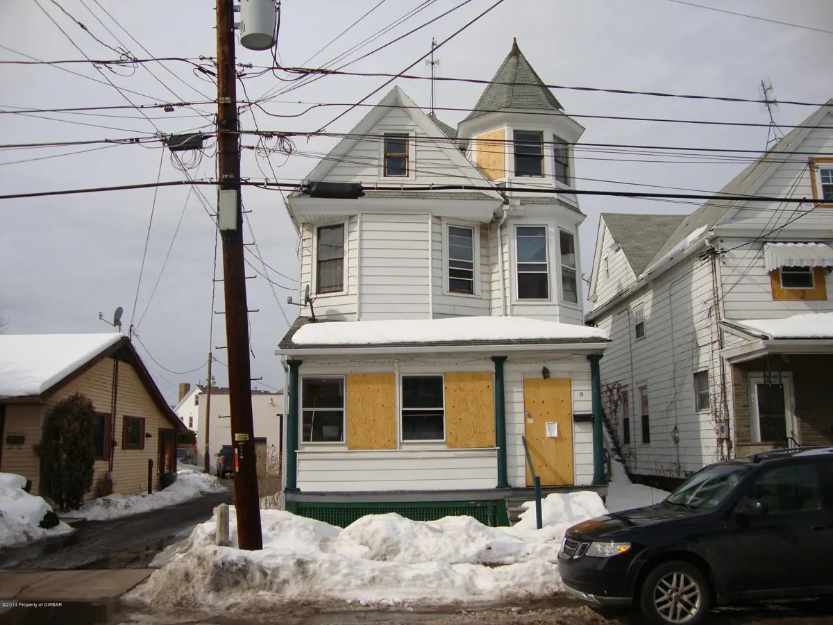 19 Barney Street, Wilkes-Barre in Wilkes-Barre
