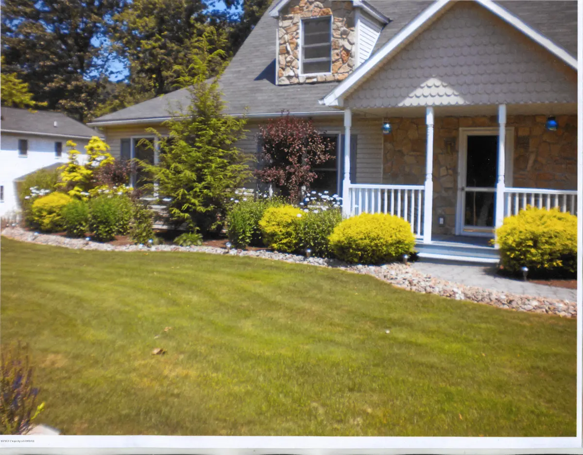 215 Oakmont Lane, Mountain Top in Mountain Top