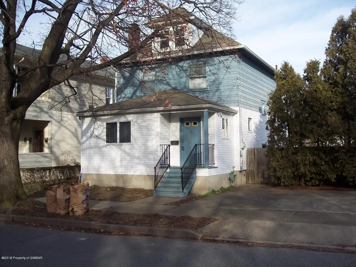 100 Walnut Street, Forty Fort in Forty Fort