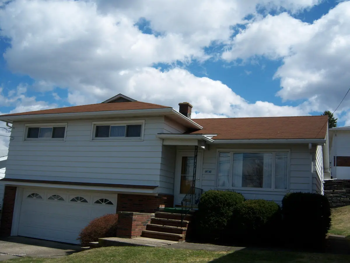 181 N Main Street, Plains in Plains