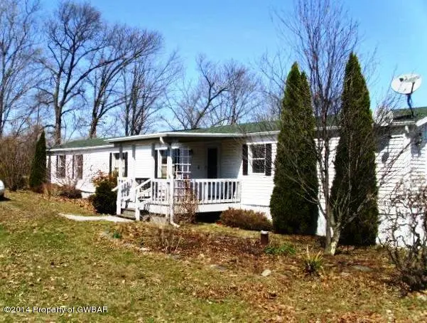 743 Municipal Road, Shickshinny in Shickshinny