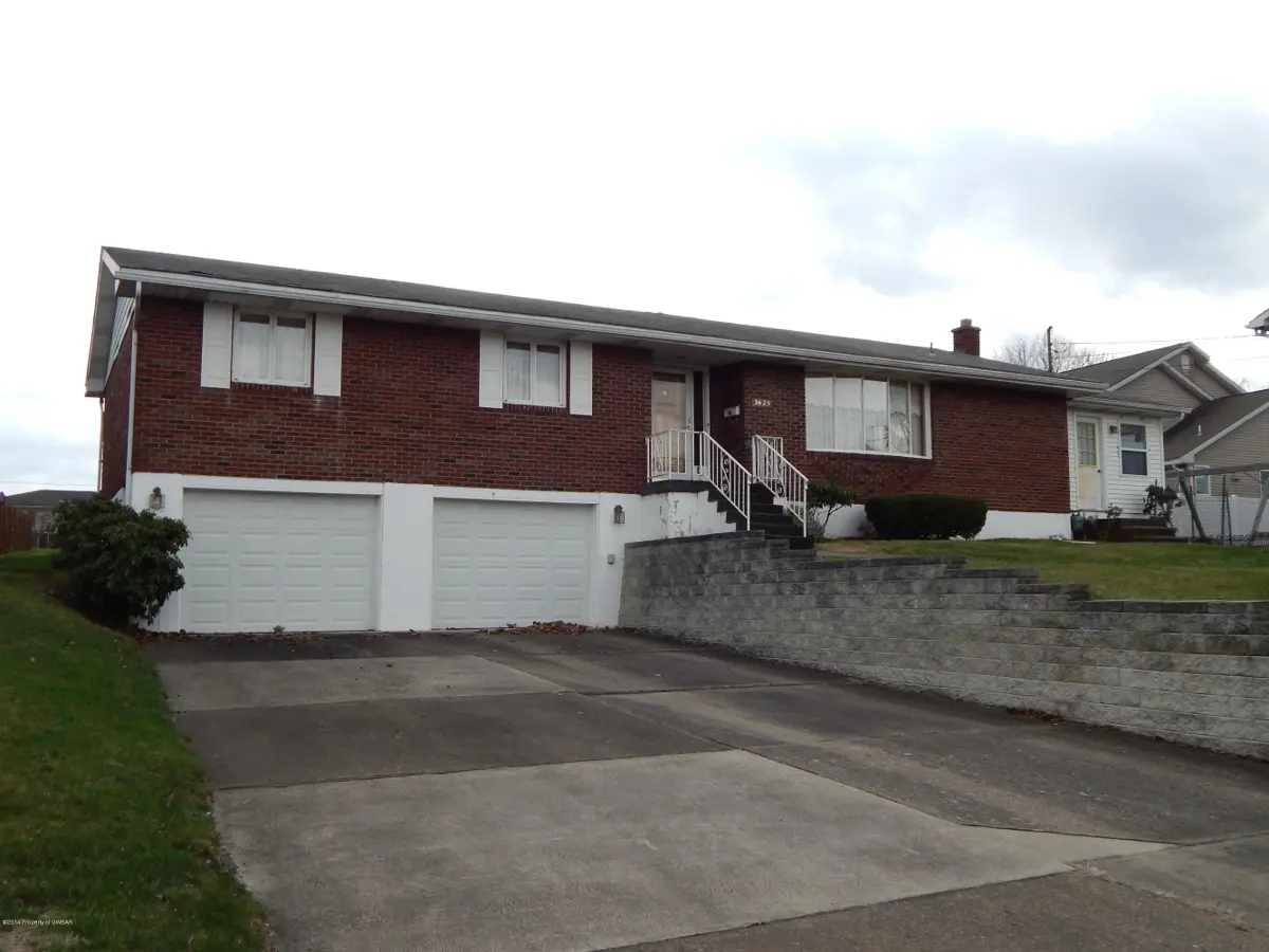 3625 WYLAM Avenue, Moosic in Moosic