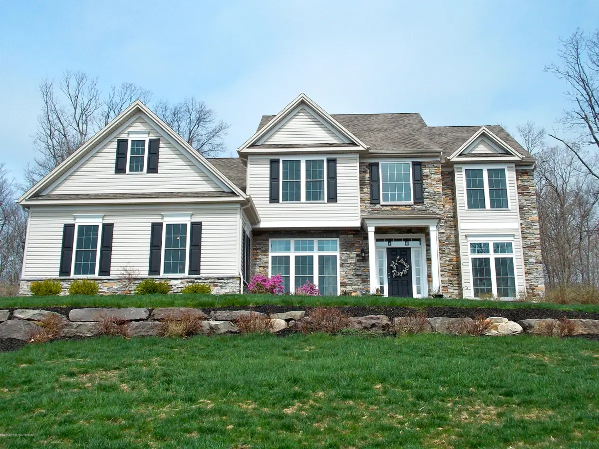 1223 Woodberry Drive, Mountain Top in Mountain Top