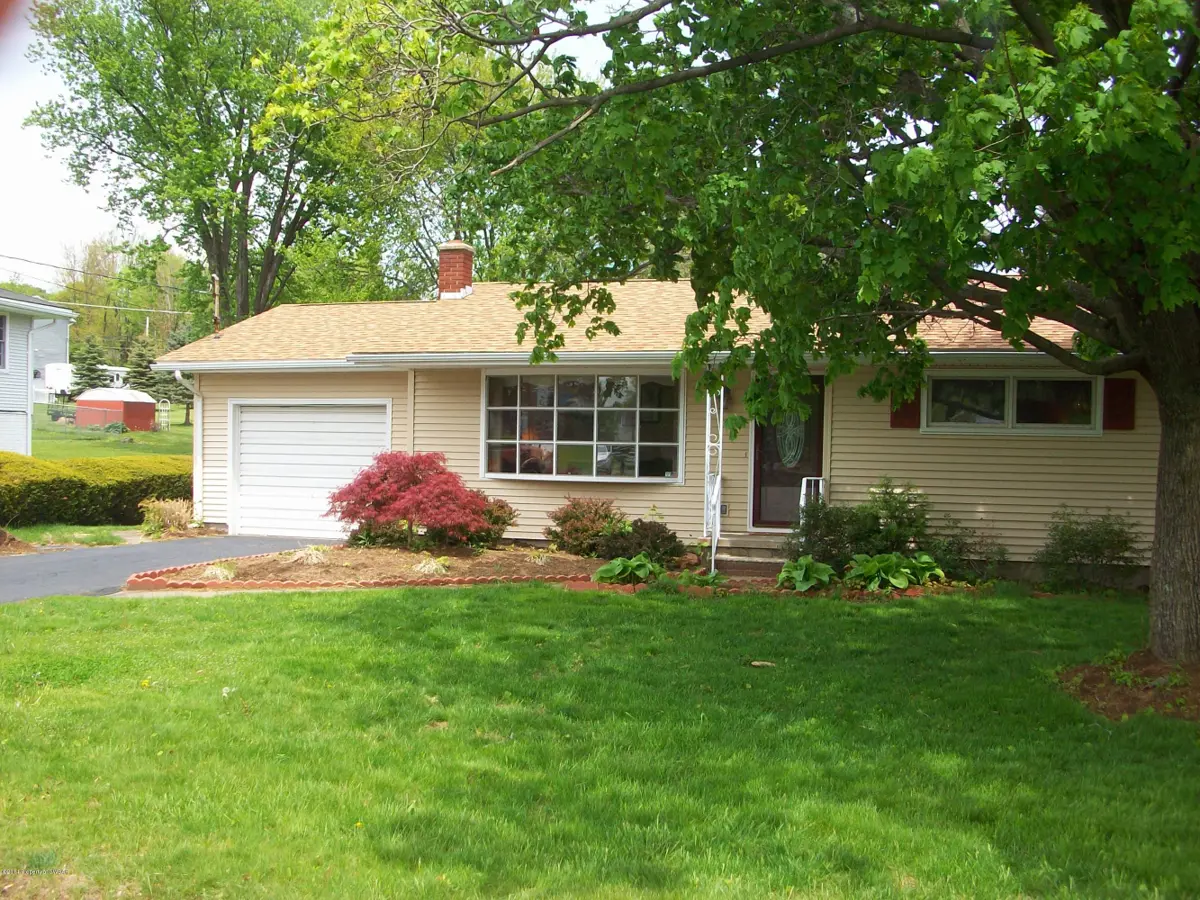 177 Woodbine Road, Shavertown in Shavertown