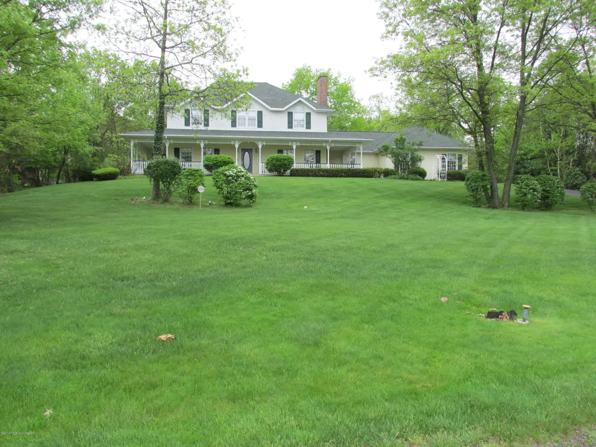 16 CAREY Lane, Jenkins Township in Jenkins Township