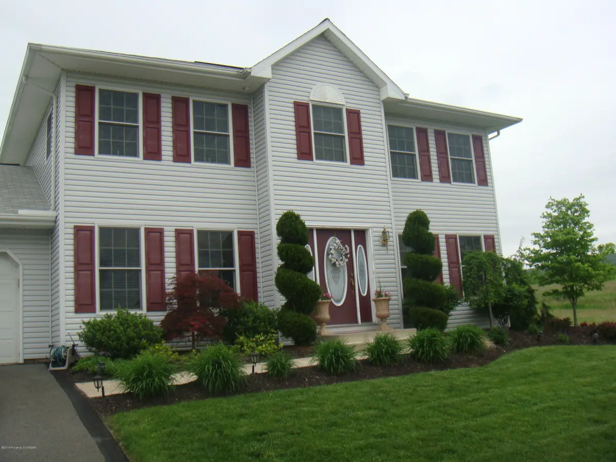 1009 Sarah Street, Wilkes-Barre in Wilkes-Barre