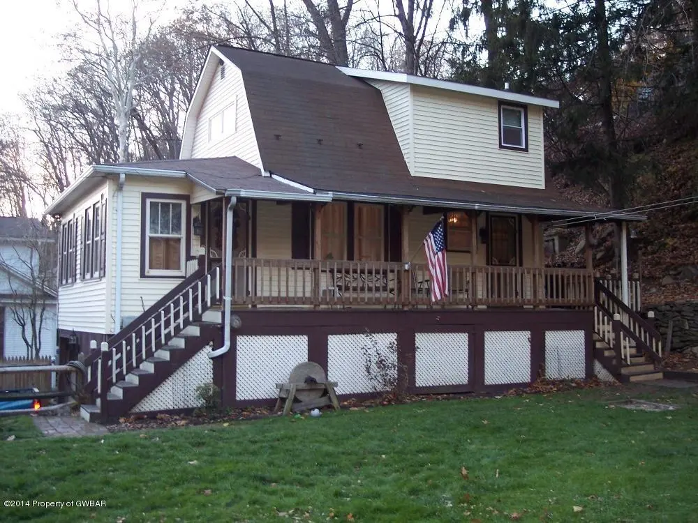 48 N Mill Street, West Nanticoke in West Nanticoke