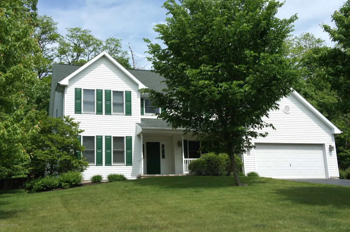 11 COBBLESTONE LANE, Mountain Top in Mountain Top