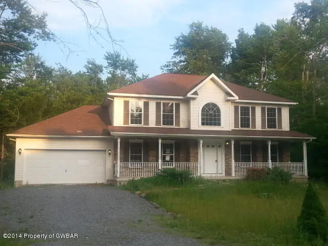 2203 Pine Valley Drive, Tobyhanna in Tobyhanna