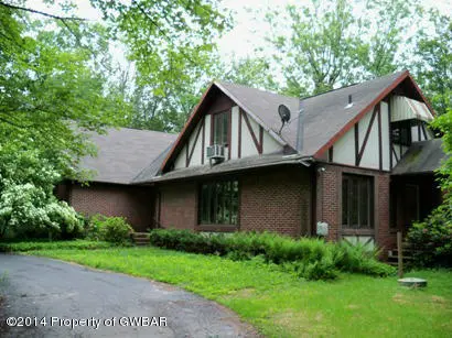 92 North End Road, Nuangola in Nuangola