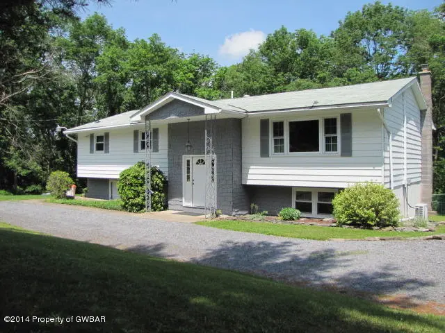 2725 Scott Road, Mountain Top in Mountain Top