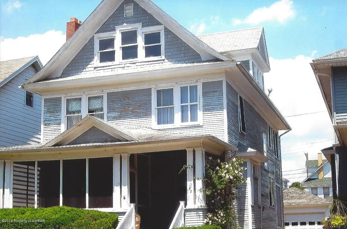 82 E Pettebone Street, Forty Fort in Forty Fort