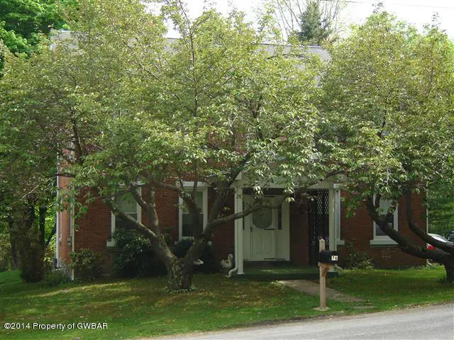 76 Baer Road, Shickshinny in Shickshinny