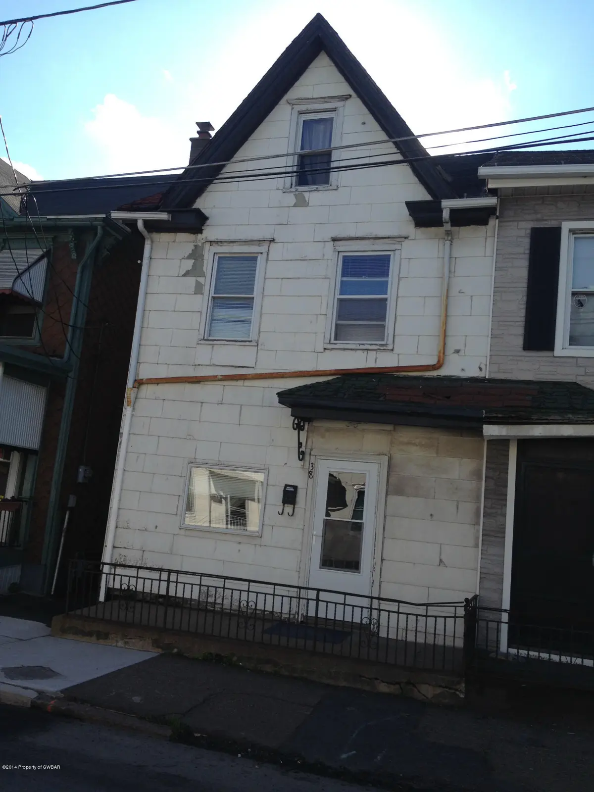 38 N Cedar Street, Hazleton in Hazleton