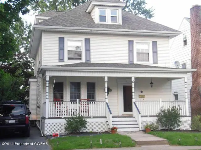 26 E Pettebone Street, Forty Fort in Forty Fort