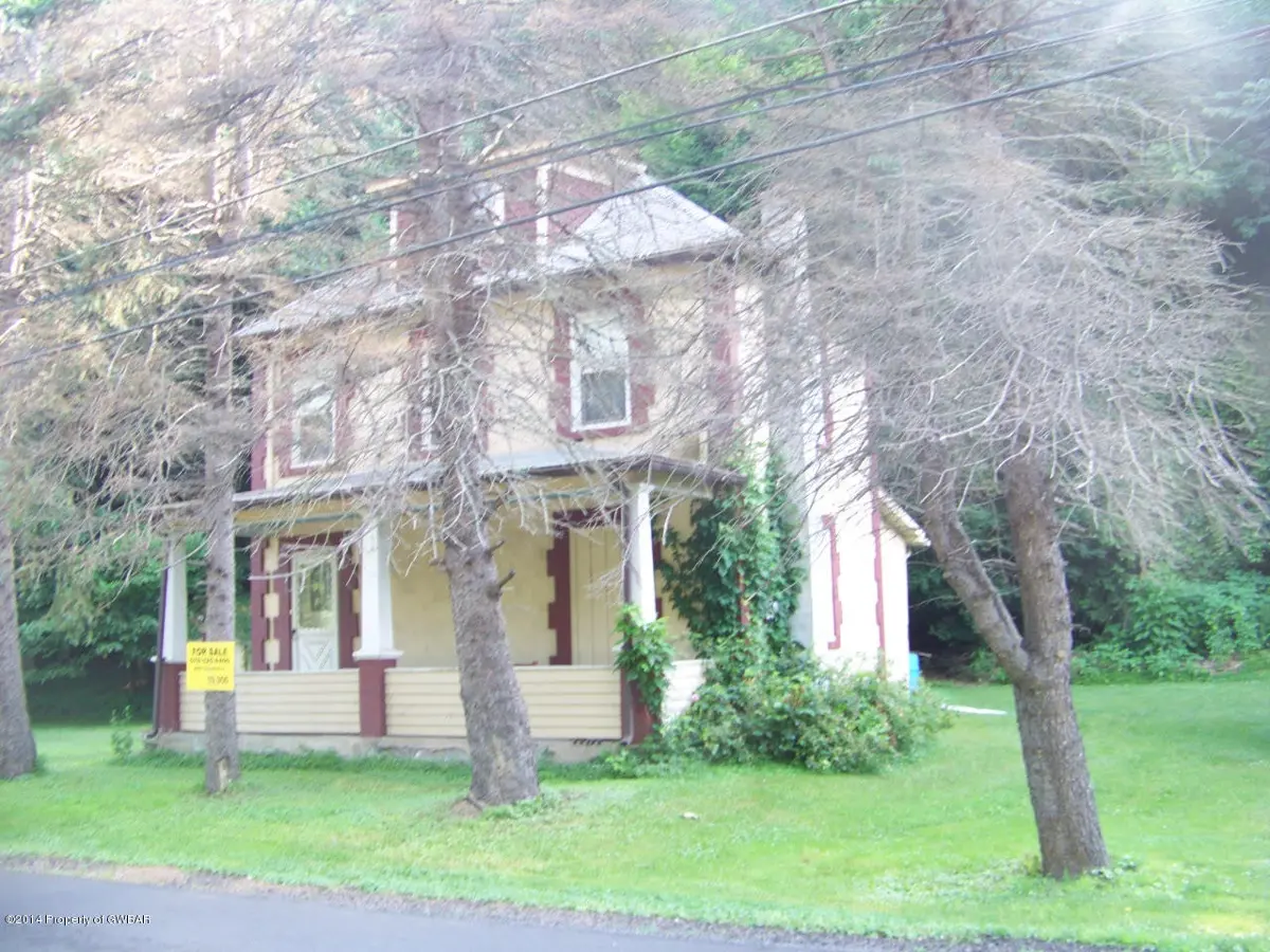 102 Pond Hill Road, Mocanaqua in Mocanaqua