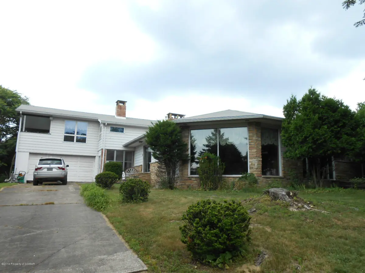 2 Clearview Drive, Larksville in Larksville