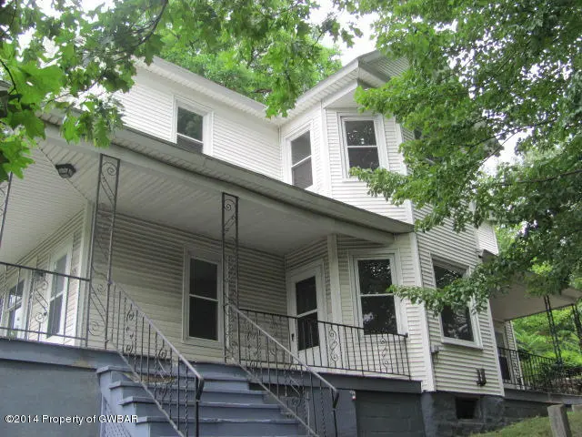 115 Main Street, Dupont in Dupont