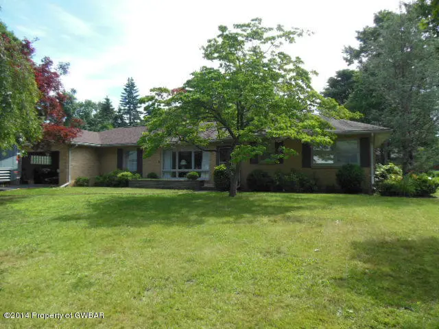 26 Oak Street, Mountain Top in Mountain Top