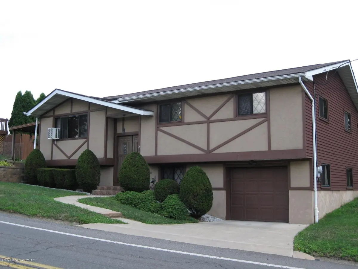 511 E STATE Street, Larksville in Larksville