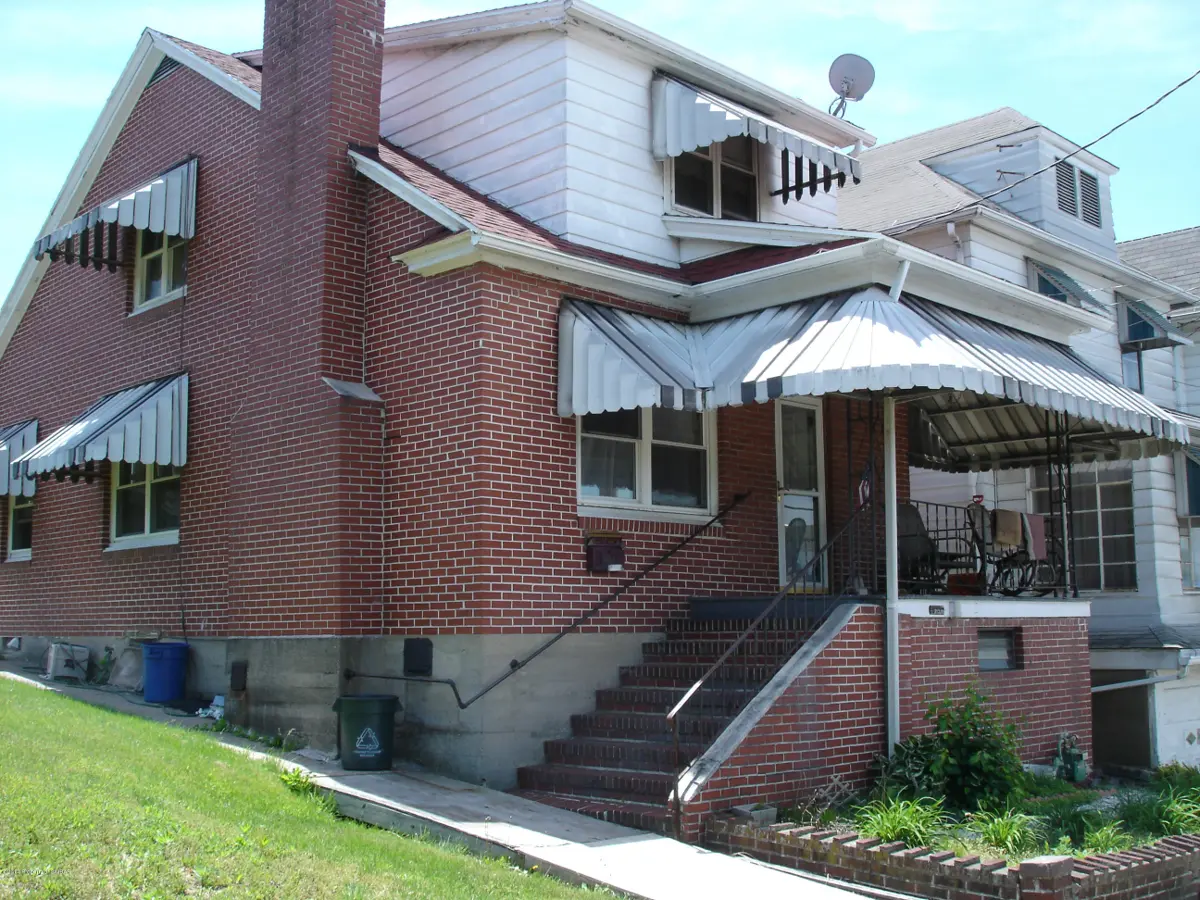 20 Diamond Avenue, Hanover Township in Hanover Township