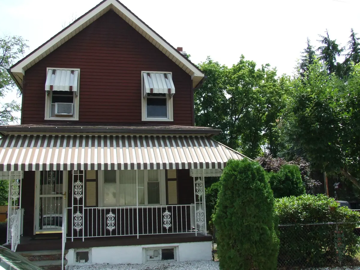 460 New Grove Street, Wilkes-Barre in Wilkes-Barre