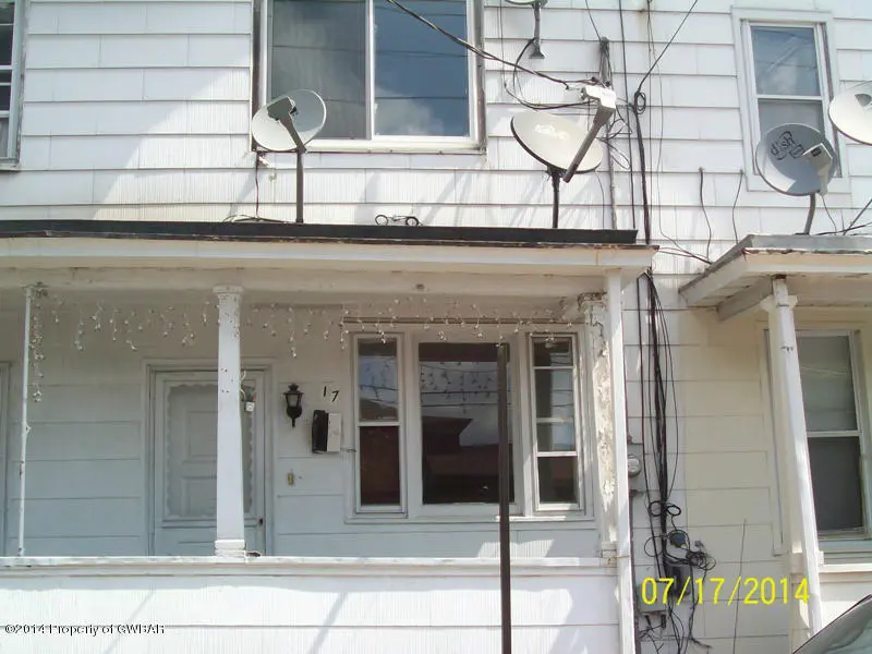 17 W TAMARACK Street, Hazleton in Hazleton
