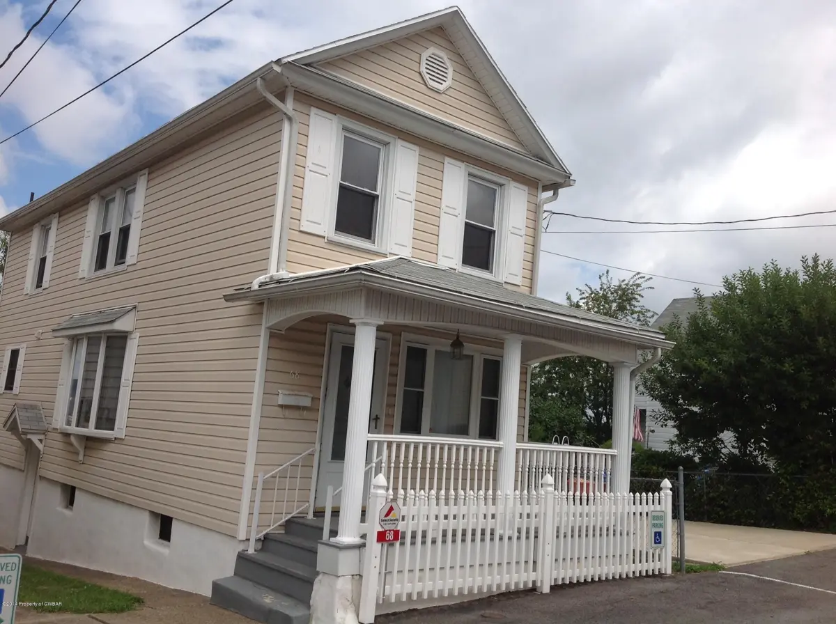 68 Reno Lane, Wilkes-Barre in Wilkes-Barre