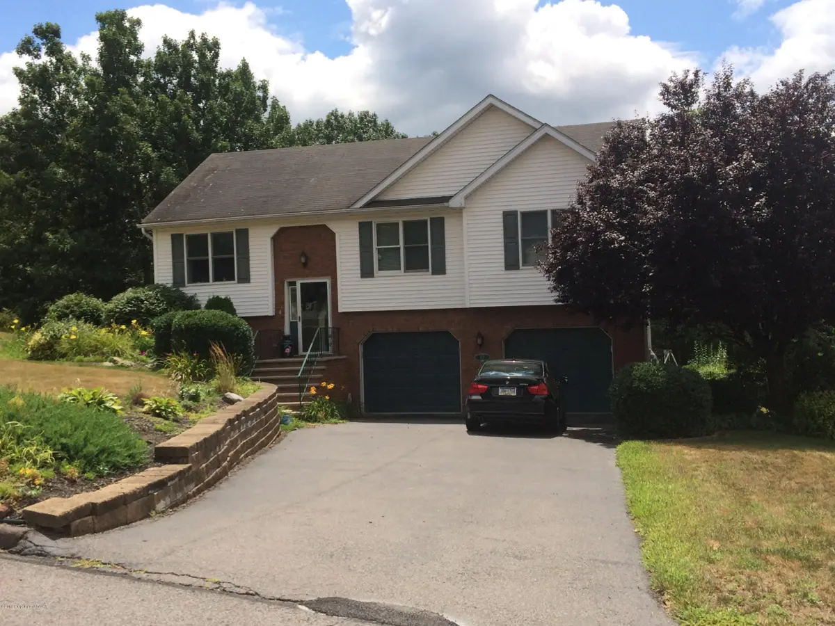 2 1/2 Walnutwood Drive, Laflin in Laflin