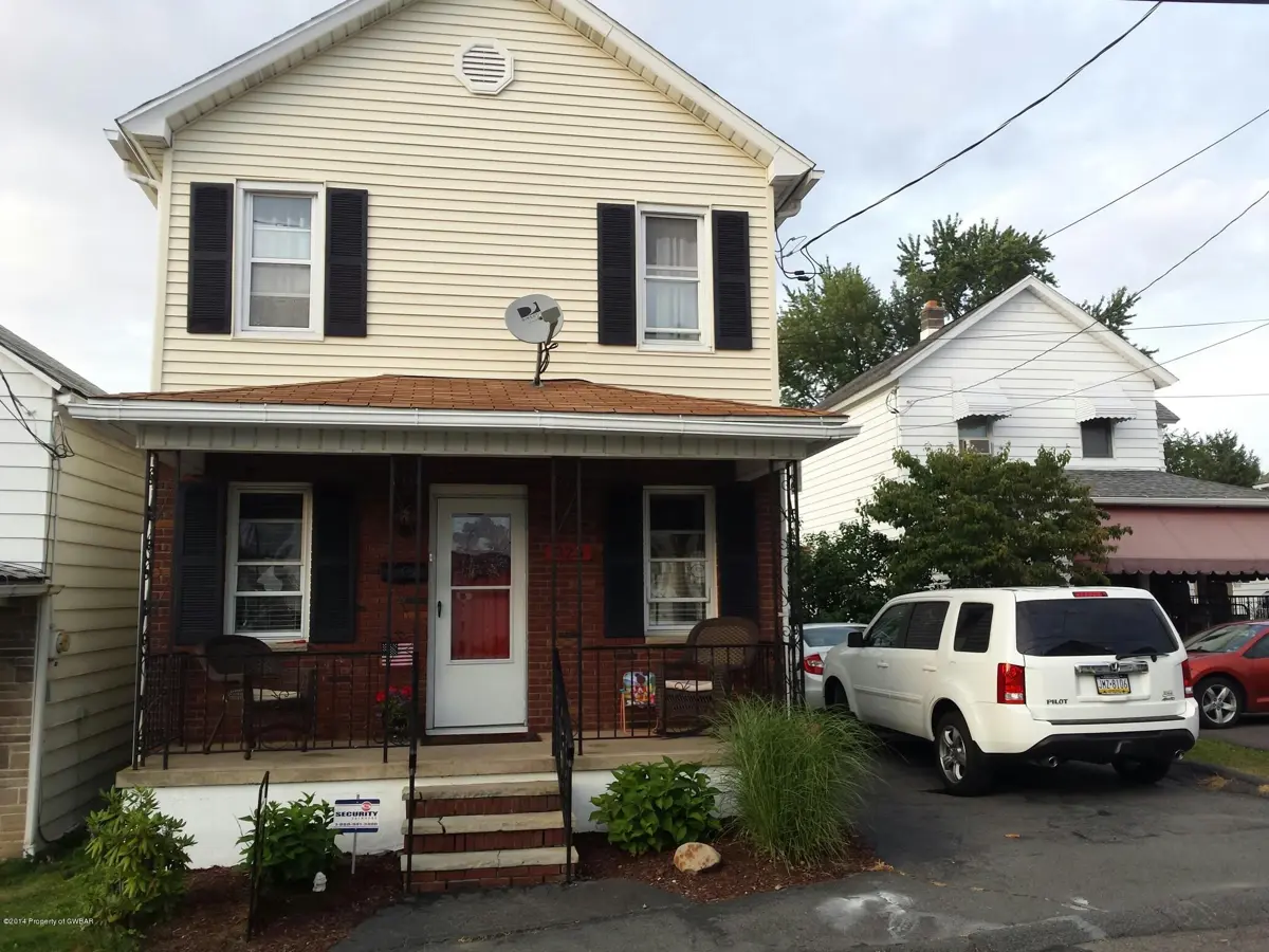 325 SUSSEX Street, Old Forge in Old Forge