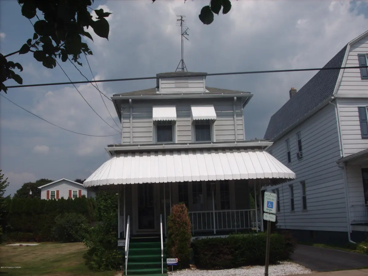 123 Dagobert Street, Wilkes-Barre in Wilkes-Barre