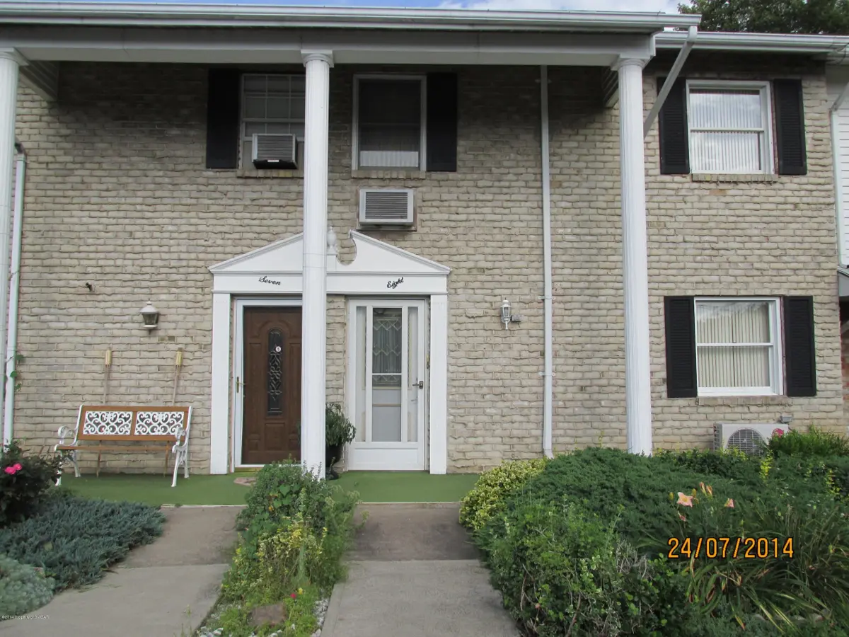 8 LEXINGTON Court, Wilkes-Barre in Wilkes-Barre