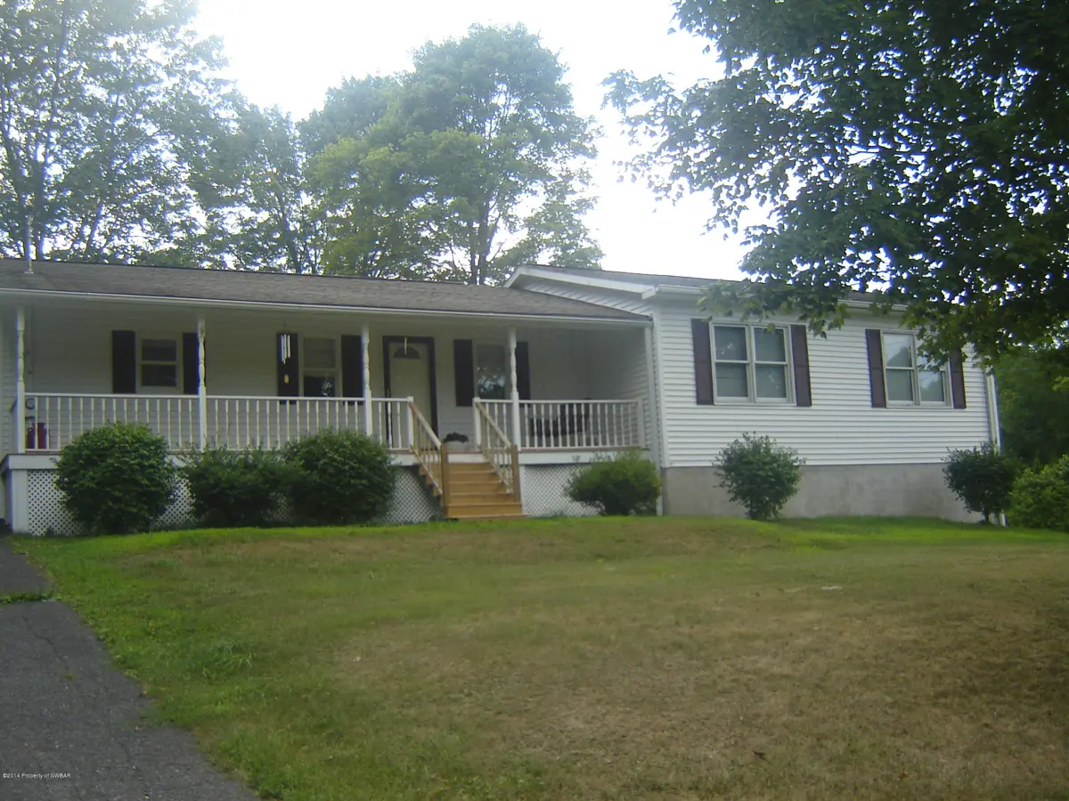 430 Reyburn Road, Shickshinny in Shickshinny