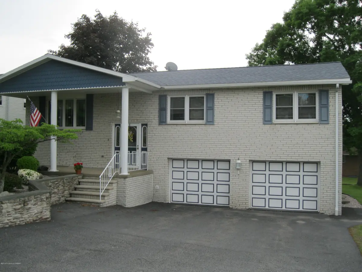 58 DELMONT Lane, Jenkins Township in Jenkins Township