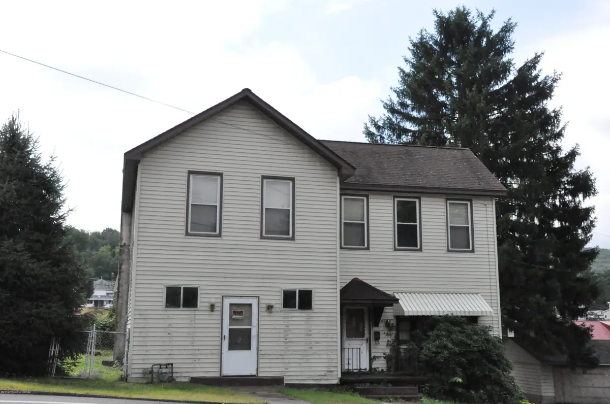 7 E Kirmar Avenue, Nanticoke in Nanticoke