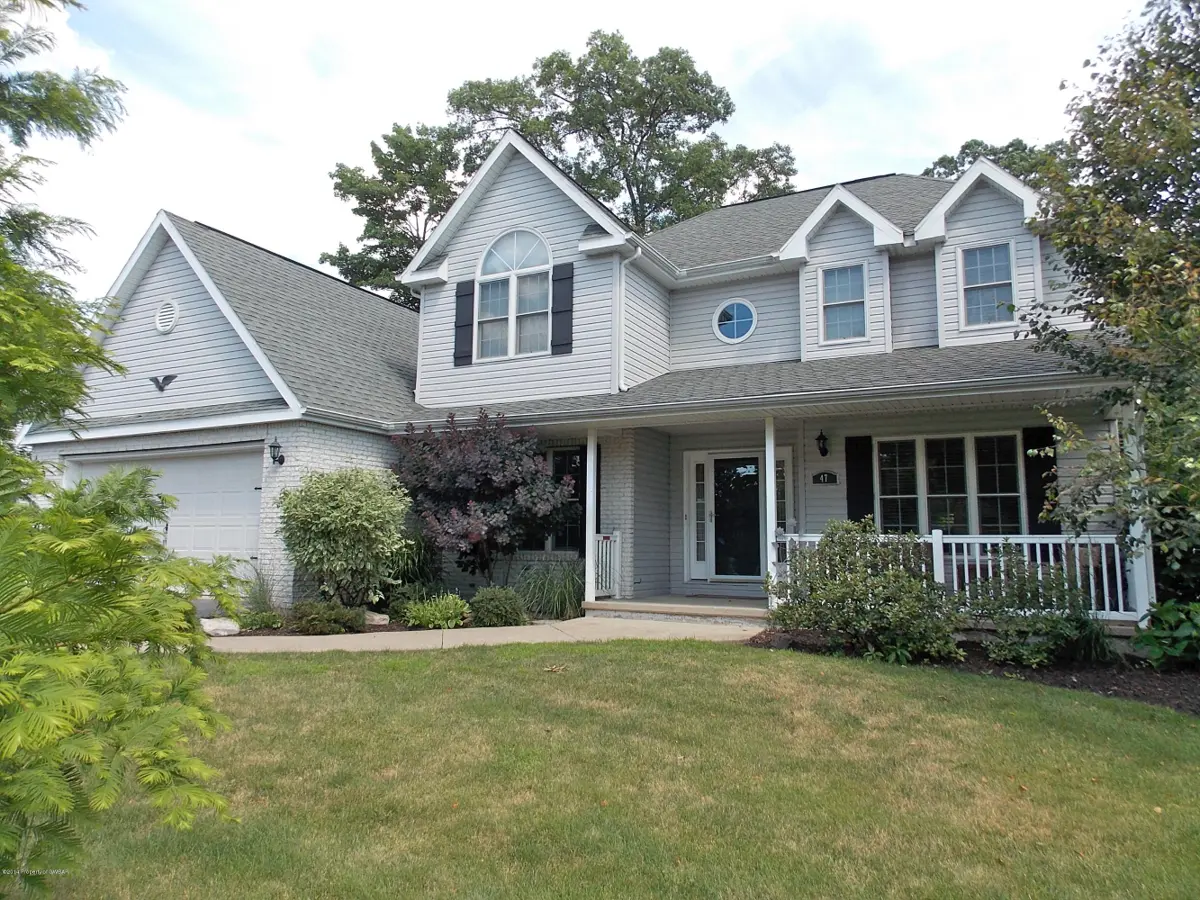 47 Greystone Drive, Mountain Top in Mountain Top