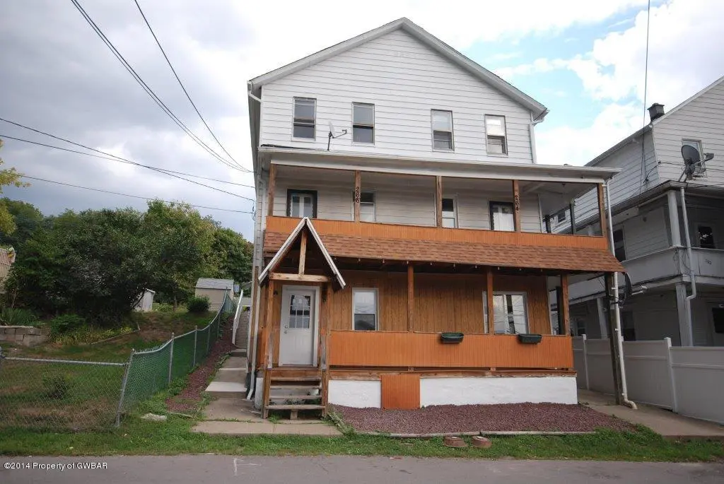 264-266 VINE Street, Larksville in Larksville
